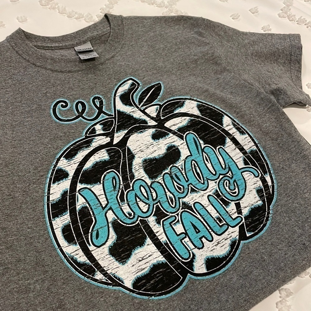 Howdy Fall 🖤 Pumpkin tee